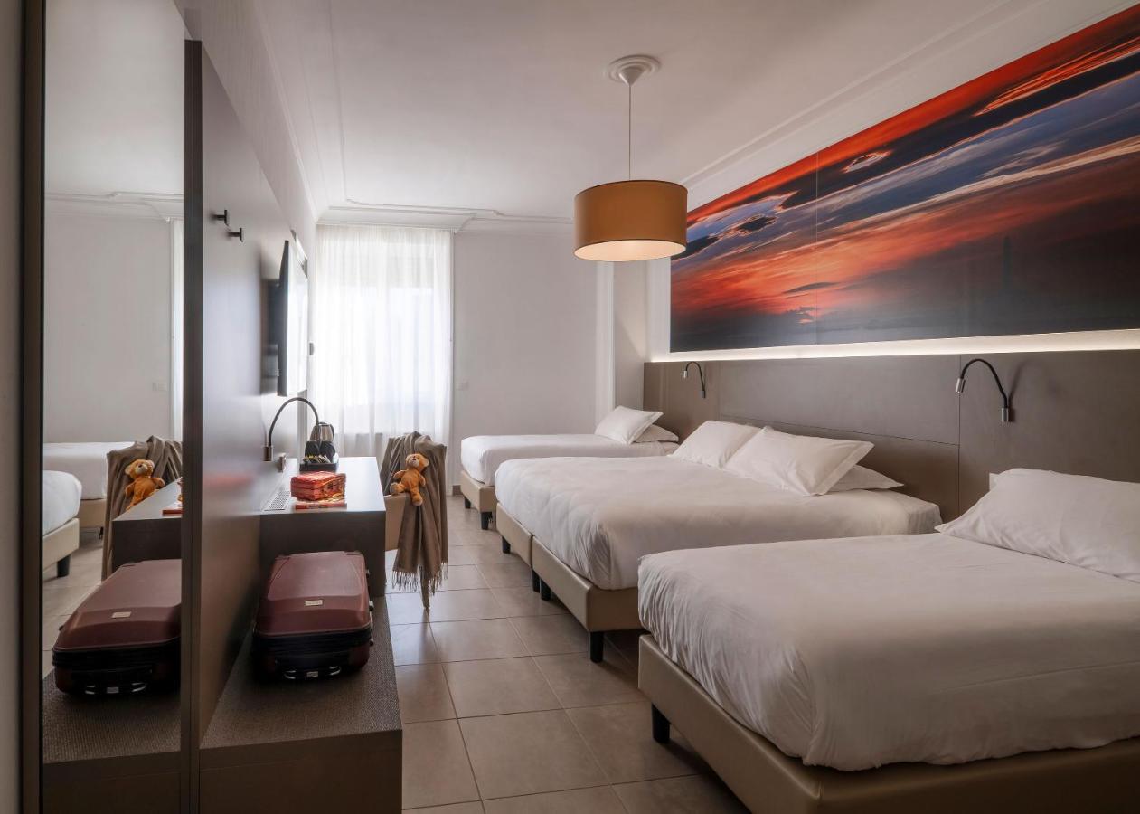 Hotel Delle Palme Lecce Esterno foto