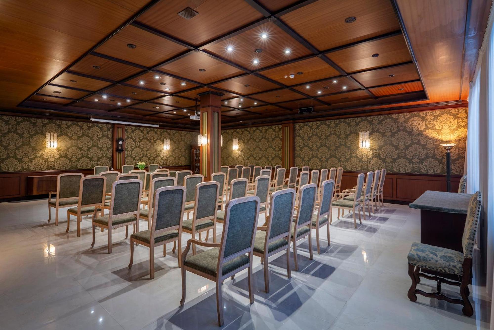 Hotel Delle Palme Lecce Esterno foto