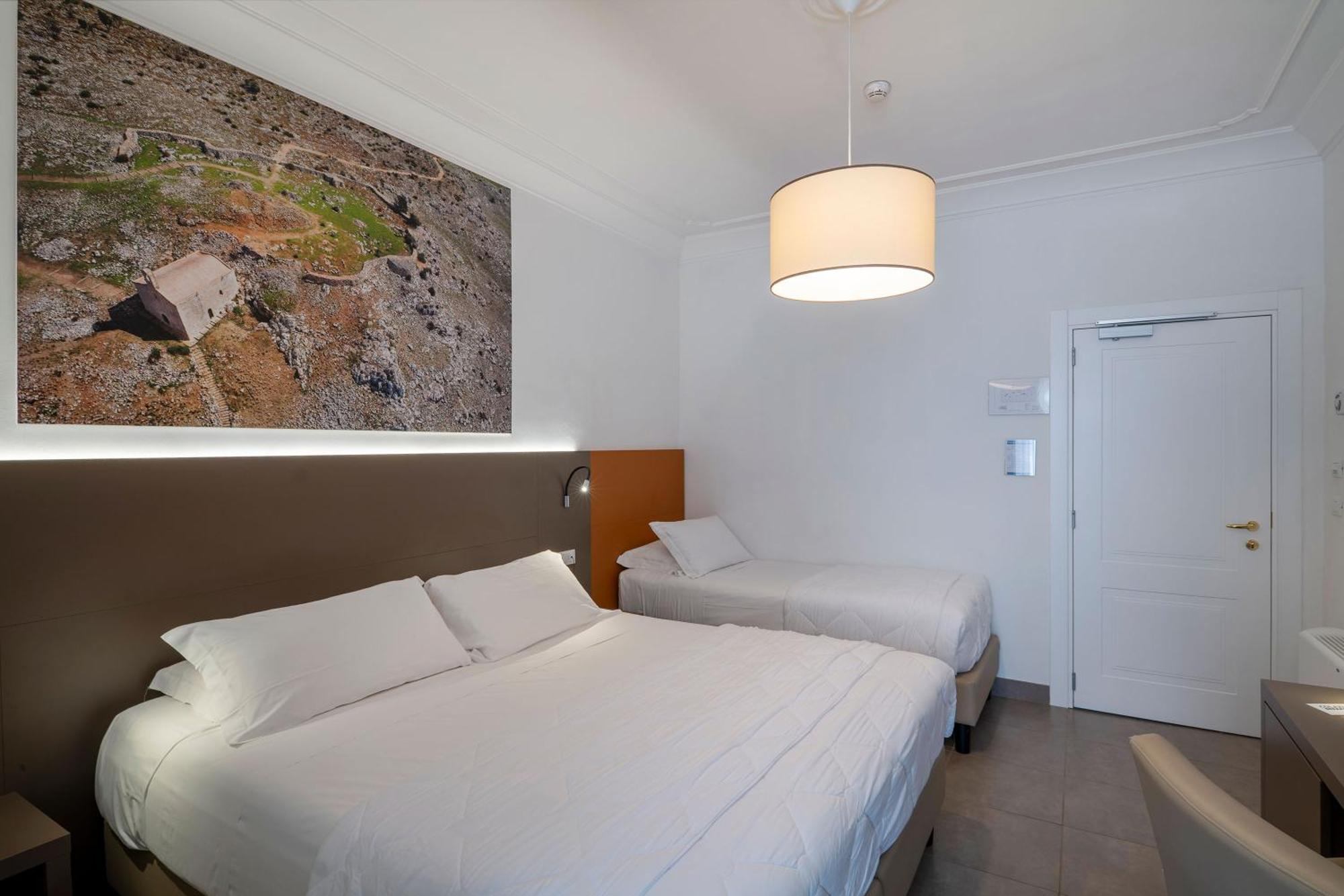 Hotel Delle Palme Lecce Esterno foto