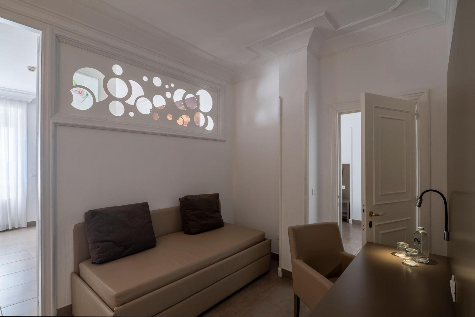 Hotel Delle Palme Lecce Esterno foto